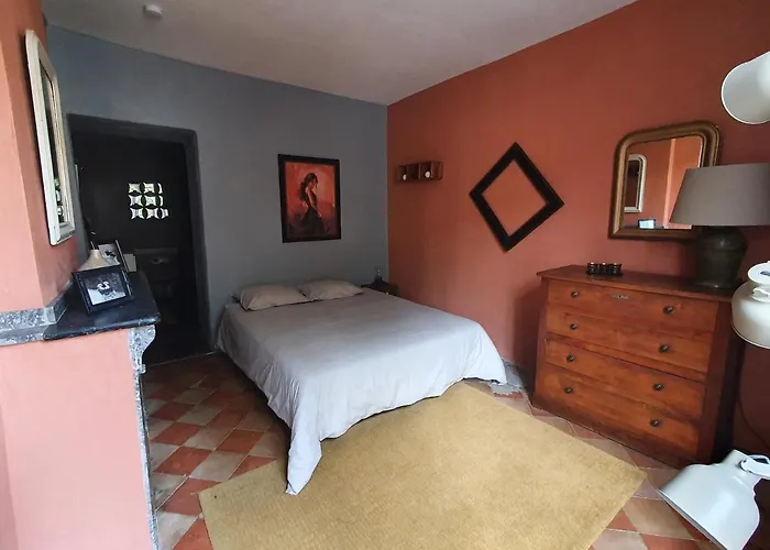 Tres Belle Maison Chaleureuse Au Coeur De Casa de Férias